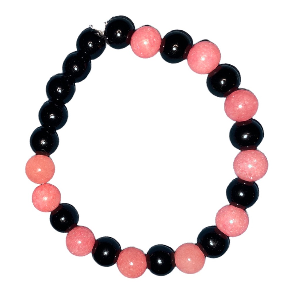 Black and pink beaded bracelet!